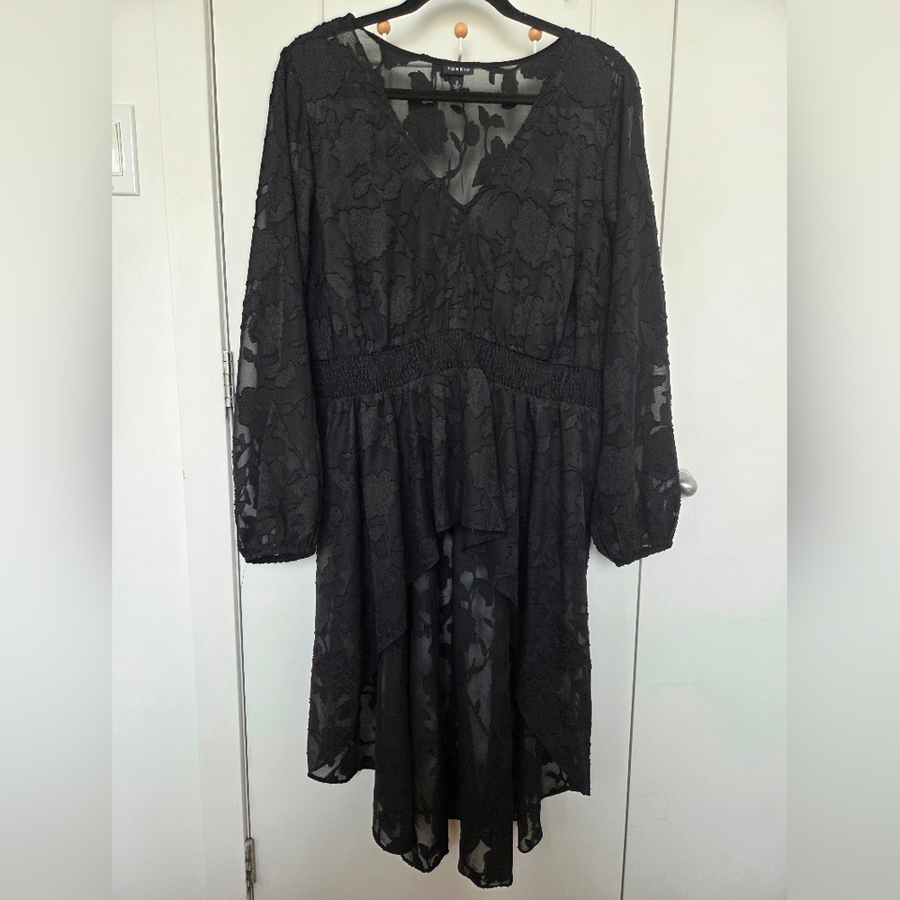 Torrid Black Floral Pattern Top
